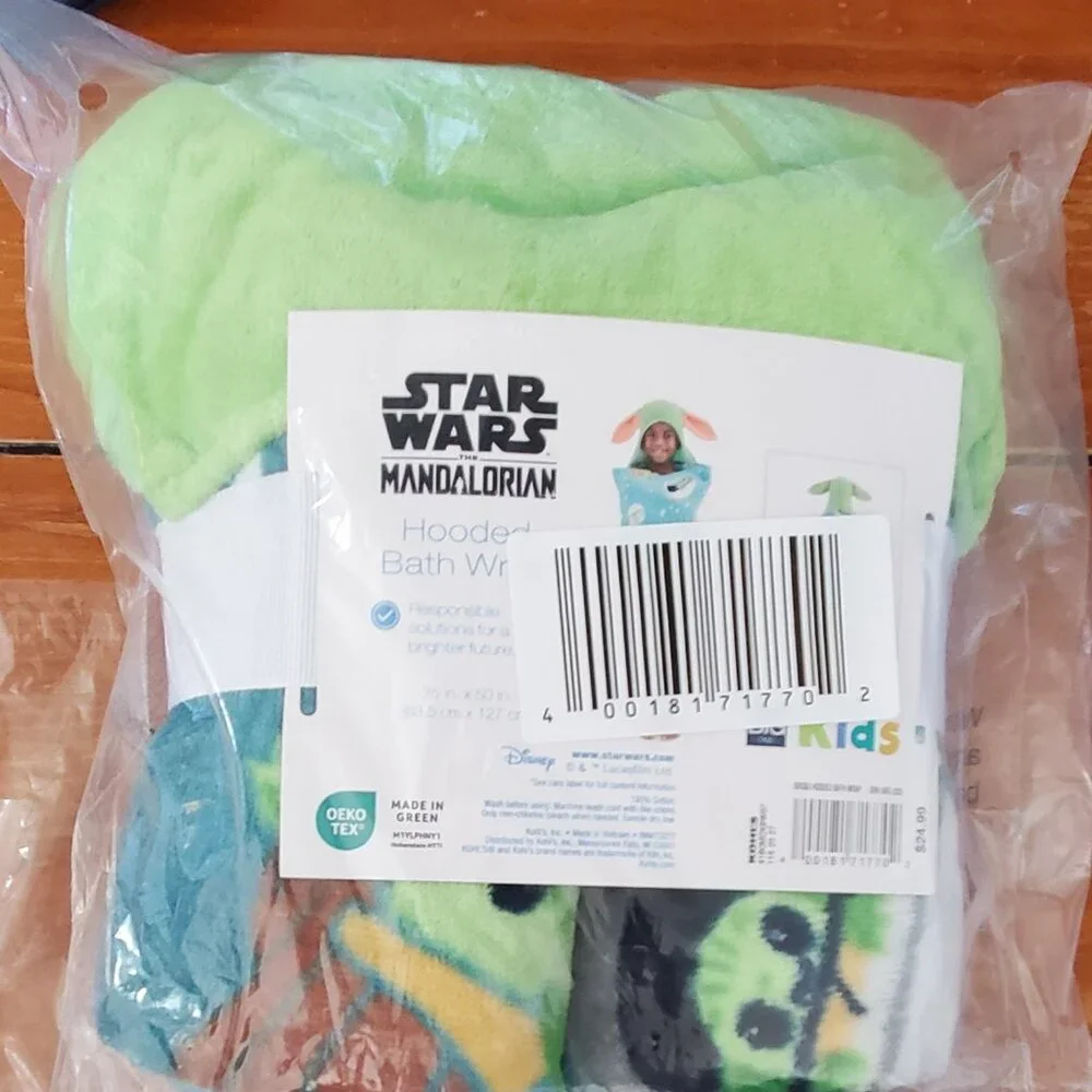 Star Wars The Mandalorian Grogu Hooded Bath Wrap by The Big One 25x50 NWT